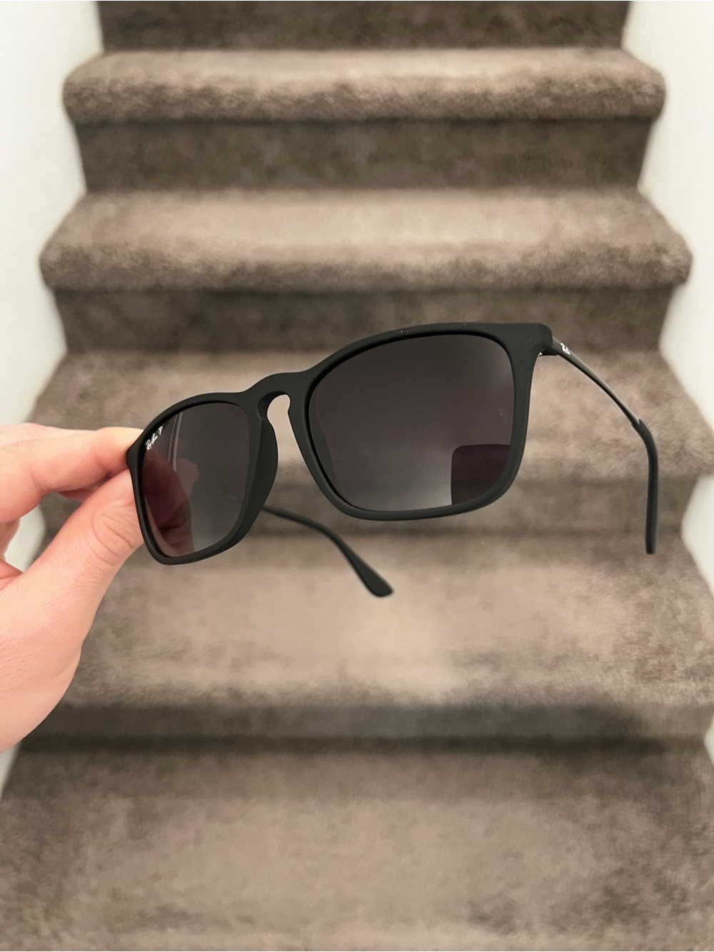 NEW Ray-Ban Chris RB4187 622/8G 54-18 Unisex Polarized Sunglasses